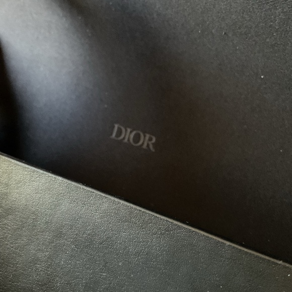 CHRISTIAN DIOR BLACK SUNGLASSES CASE WITH CLEANING CLOTH BLACK NEW - Picture 6 of 14